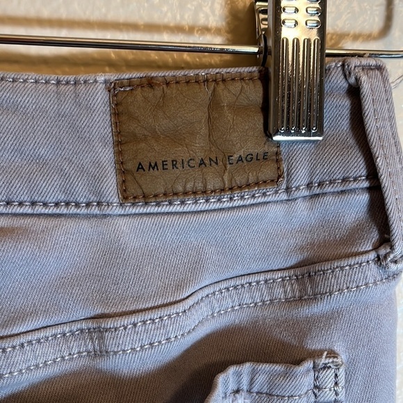 AMERICAN Eagle Outfitters Super Stretch Grey Distressed Jeans - Picture 9 of 15